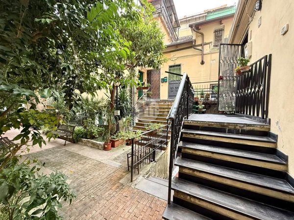 appartamento in vendita a Genova in zona Lagaccio / Granarolo