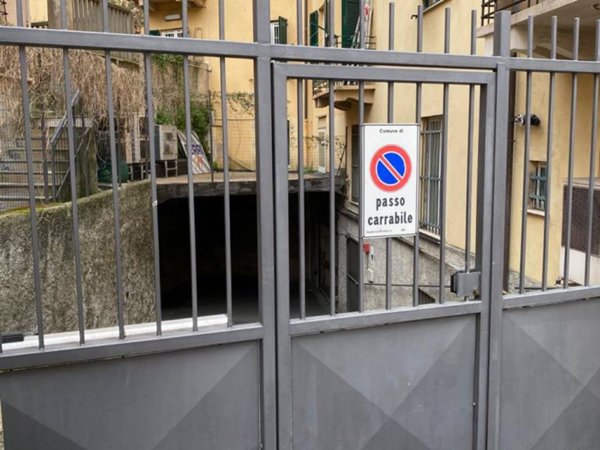 box auto in vendita a Genova in zona San Fruttuoso