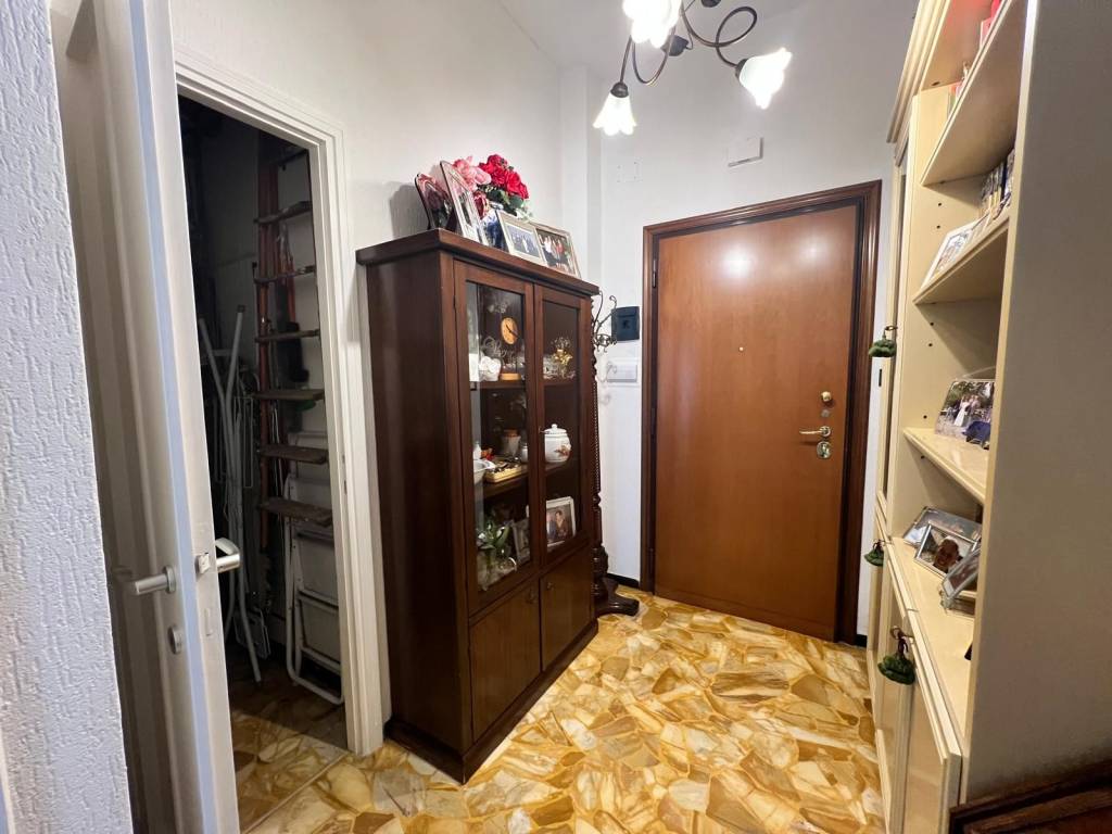 appartamento in vendita a Genova in zona Marassi
