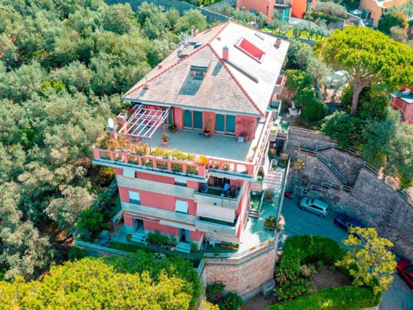 appartamento in vendita a Genova in zona Nervi