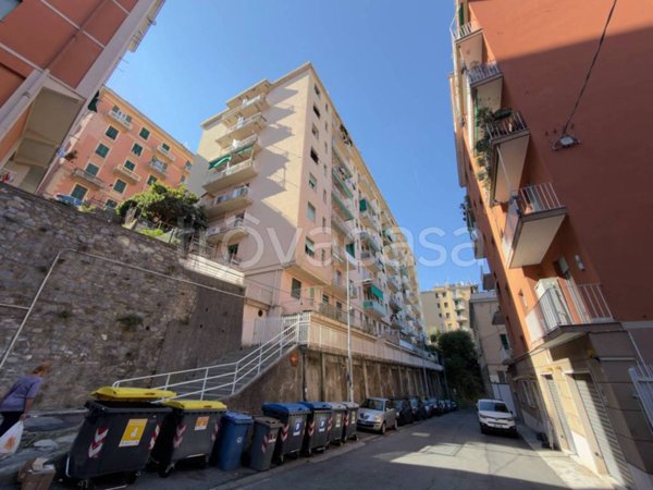 appartamento in vendita a Genova in zona Marassi