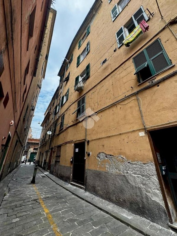 appartamento in vendita a Genova in zona Sampierdarena