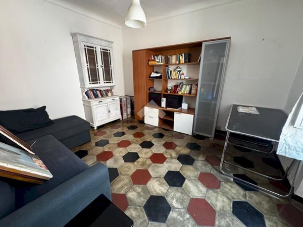 appartamento in vendita a Genova in zona Sampierdarena