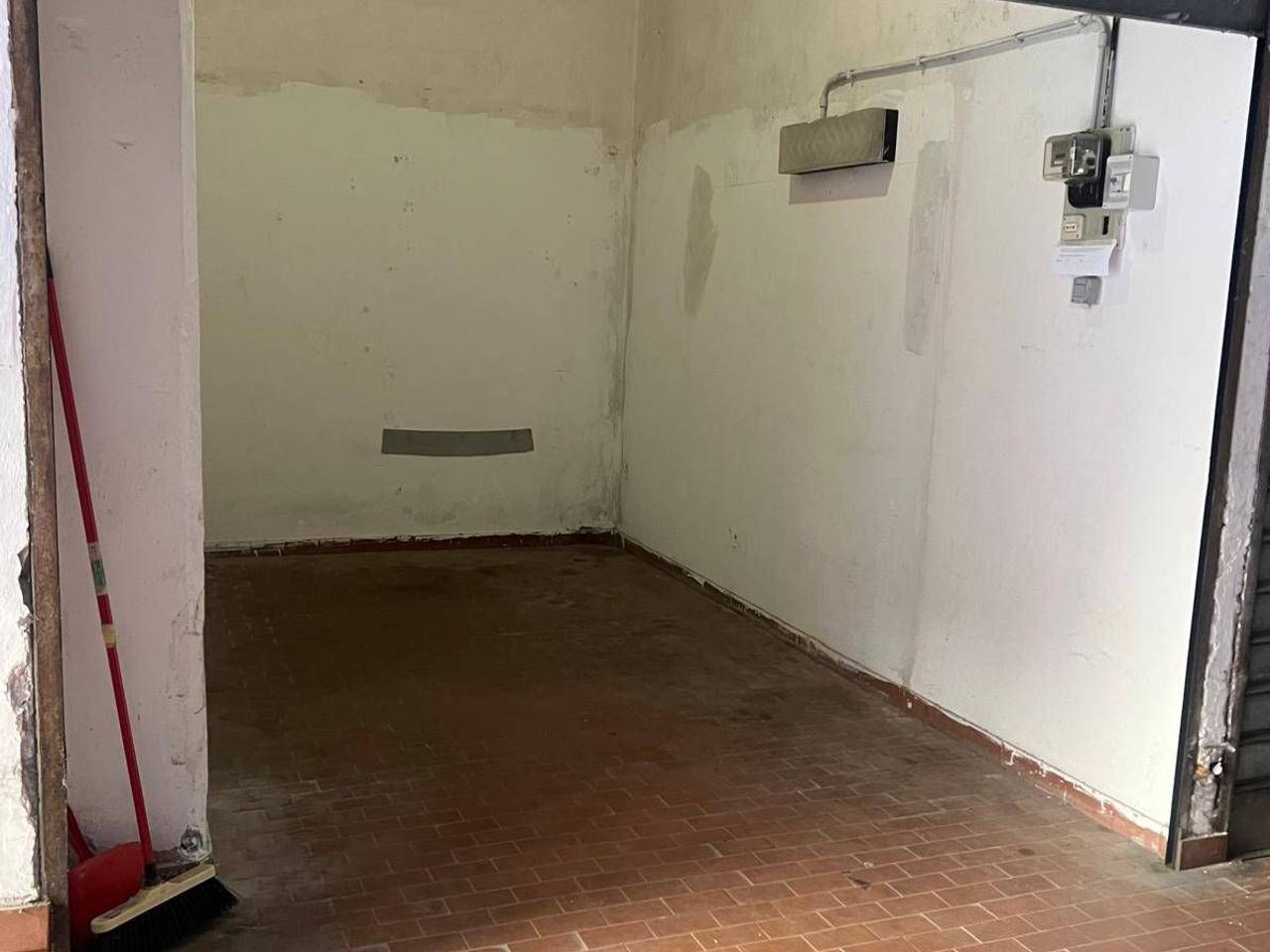 box auto in vendita a Genova in zona Marassi