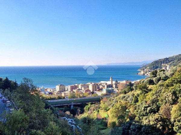 appartamento in vendita a Genova in zona Voltri