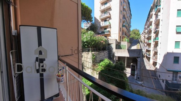 appartamento in vendita a Genova in zona Sampierdarena