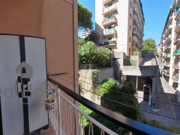 appartamento in vendita a Genova in zona Sampierdarena