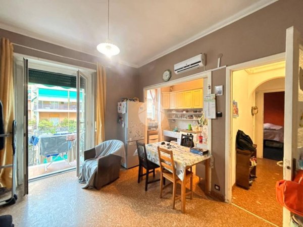 appartamento in vendita a Genova in zona Sampierdarena