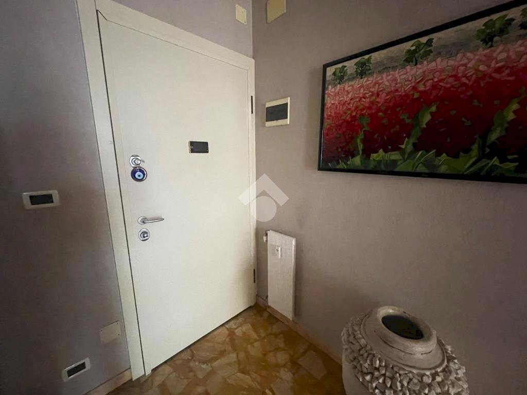 appartamento in vendita a Genova in zona Marassi