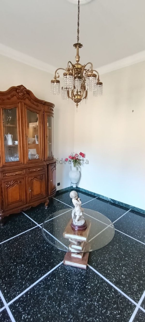 appartamento in vendita a Genova in zona Pontedecimo