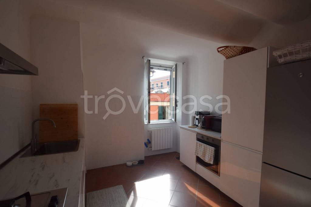 appartamento in vendita a Genova in zona Palmaro / Pra'