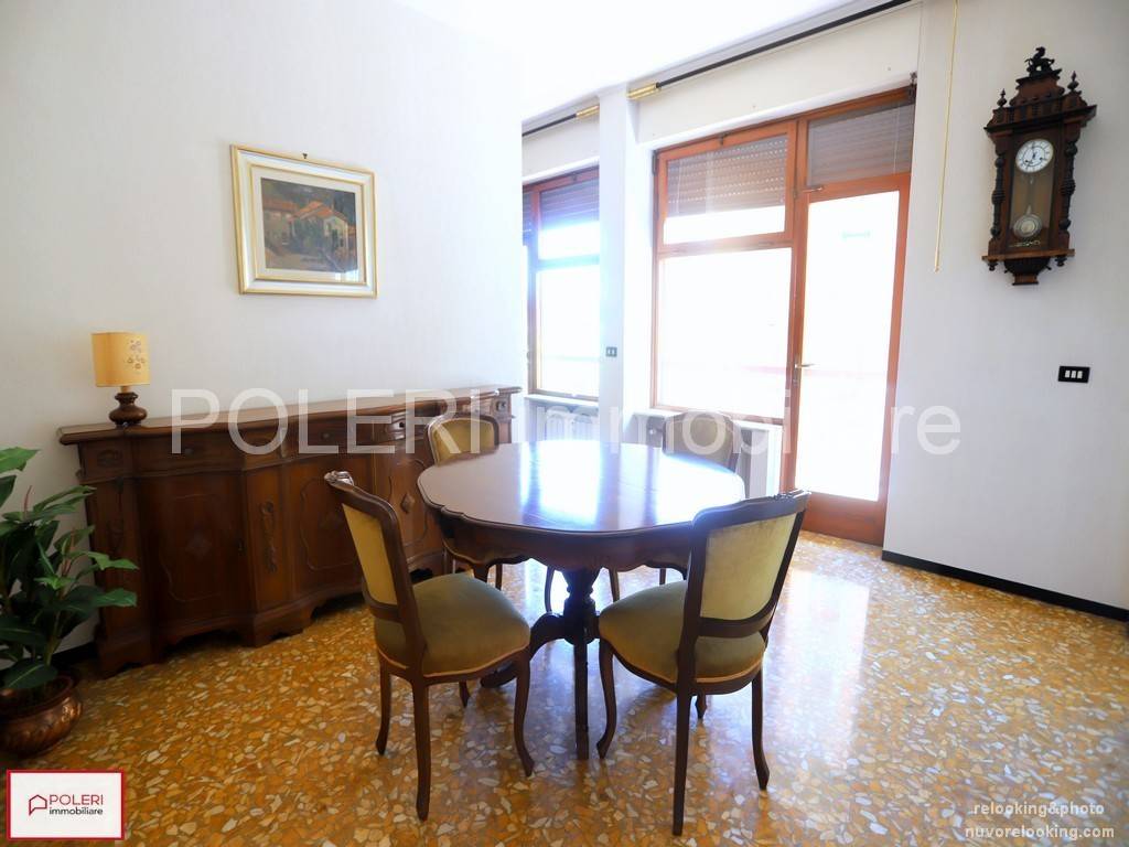 appartamento in vendita a Genova in zona Sestri Ponente