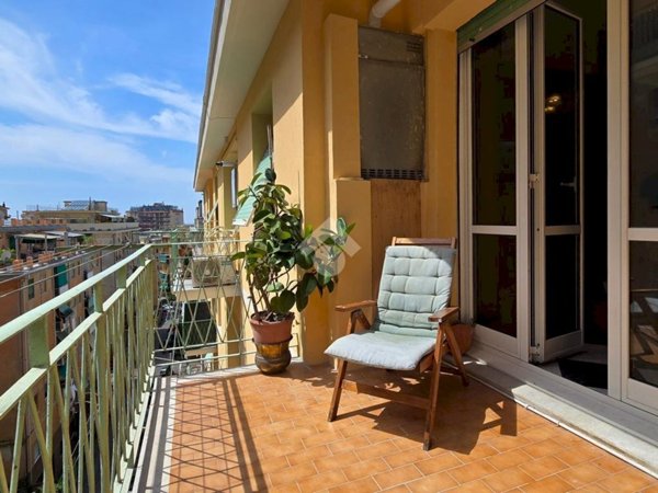 appartamento in vendita a Genova in zona Pegli