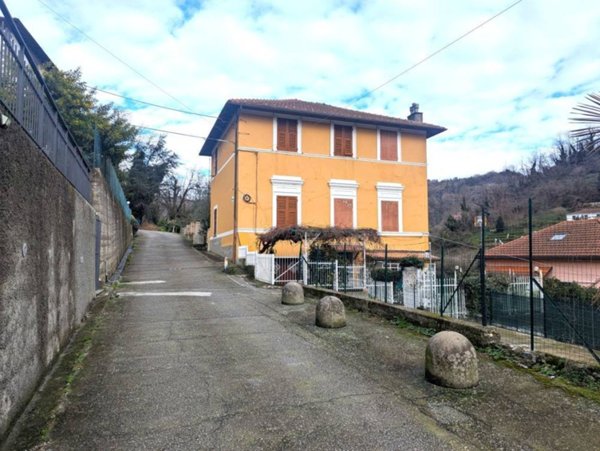 appartamento in vendita a Genova in zona Pontedecimo