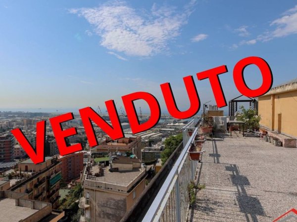 appartamento in vendita a Genova in zona Sestri Ponente