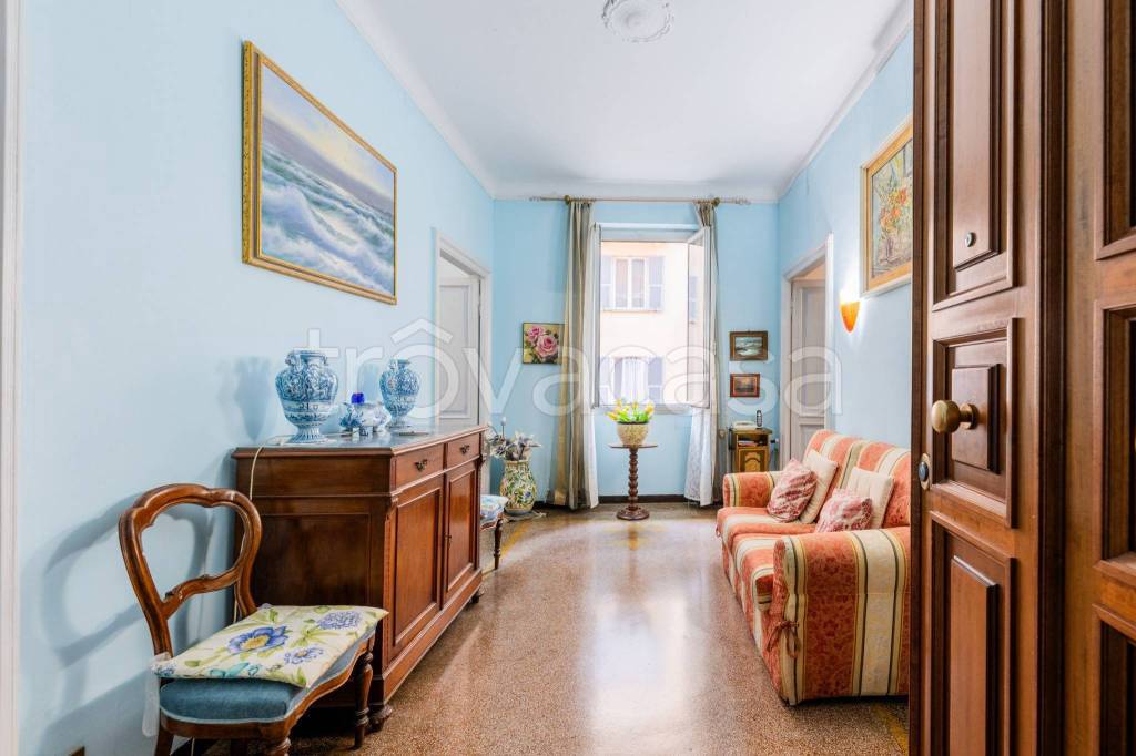 appartamento in vendita a Genova in zona Foce