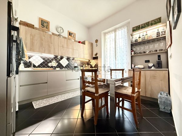 appartamento in vendita a Genova in zona Marassi