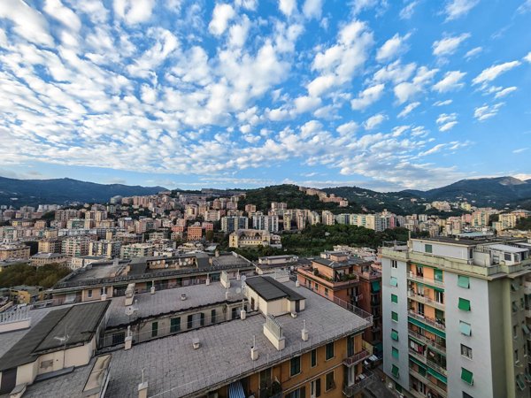 appartamento in vendita a Genova in zona Marassi