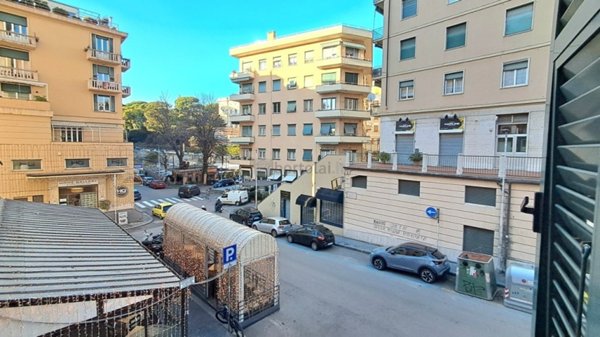 appartamento in vendita a Genova in zona Albaro