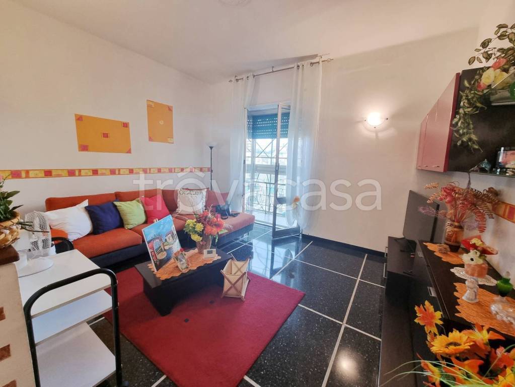 appartamento in vendita a Genova in zona Marassi