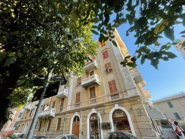 appartamento in vendita a Genova in zona Pegli