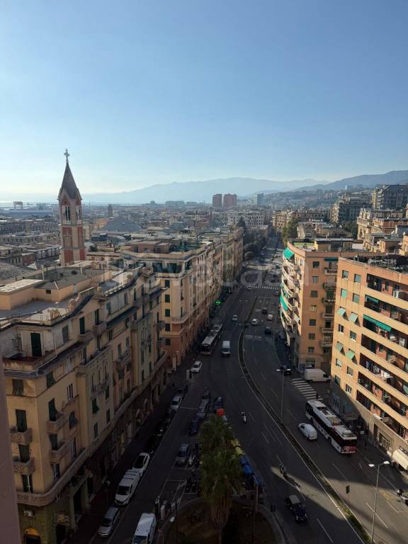 appartamento in vendita a Genova in zona Sampierdarena