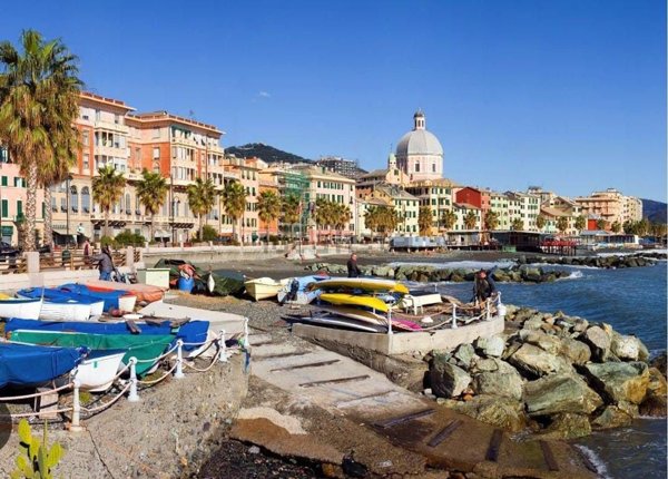 appartamento in vendita a Genova in zona Pegli