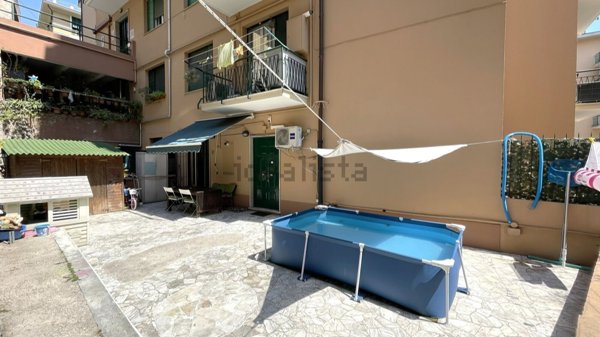 appartamento in vendita a Genova in zona Lagaccio / Granarolo