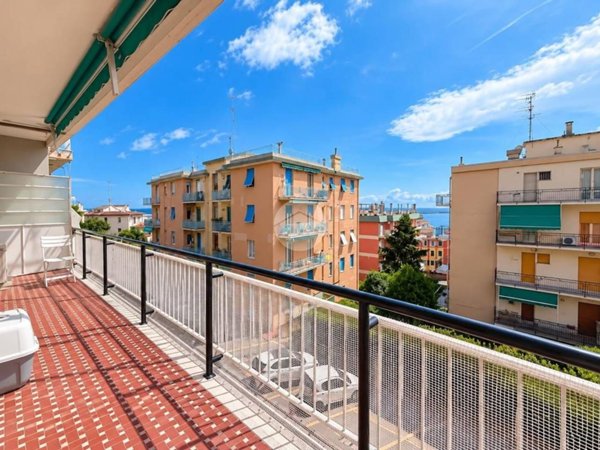 appartamento in vendita a Genova in zona Pegli
