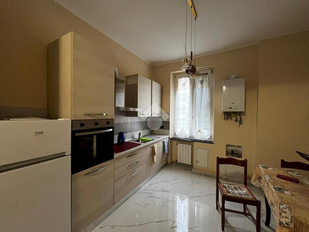 appartamento in vendita a Genova in zona Staglieno