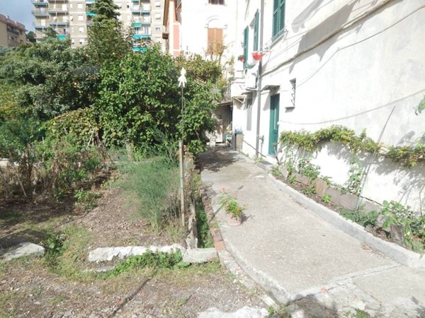 appartamento in vendita a Genova