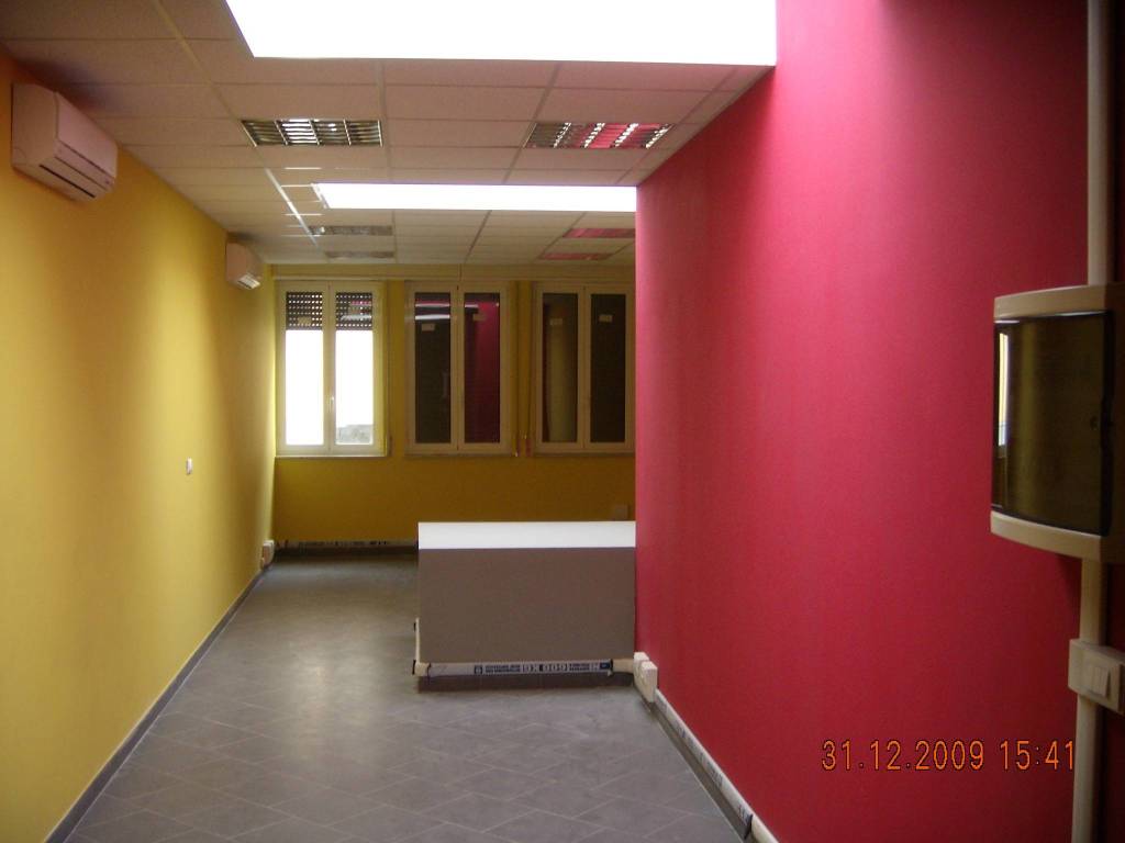 appartamento in vendita a Genova in zona Sestri Ponente