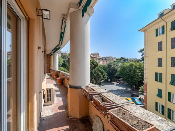 appartamento in vendita a Genova in zona Castelletto