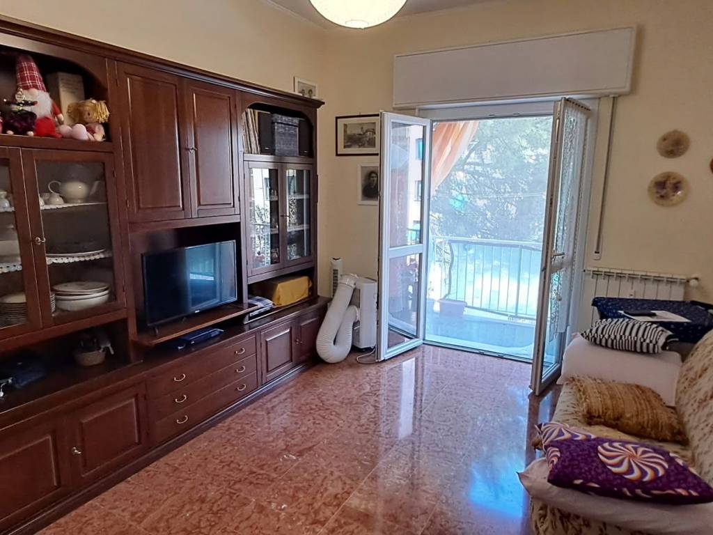 appartamento in vendita a Genova in zona Sampierdarena