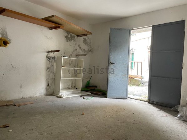 appartamento in vendita a Genova in zona Pegli