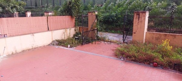 appartamento in vendita a Genova in zona Bolzaneto