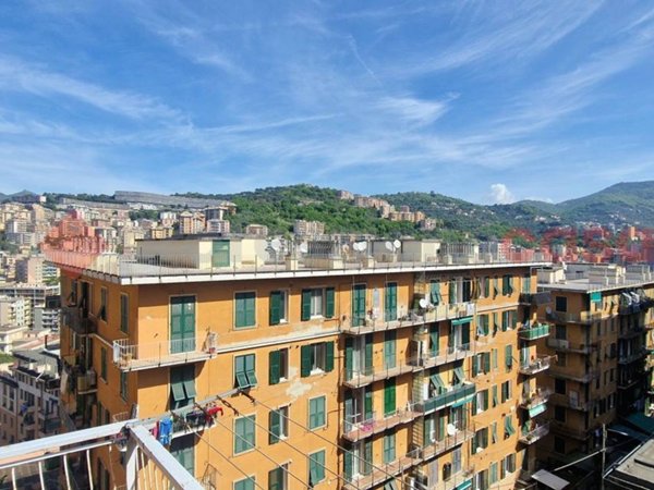 appartamento in vendita a Genova in zona Marassi