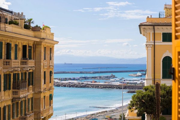 appartamento in vendita a Genova in zona Albaro