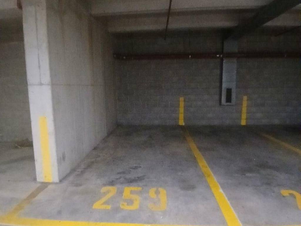 box auto in vendita a Genova