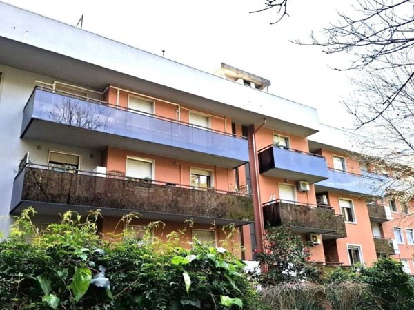 appartamento in vendita a Genova in zona Pegli