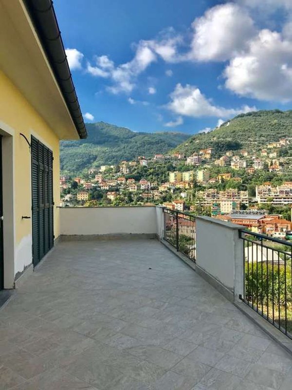 appartamento in vendita a Genova