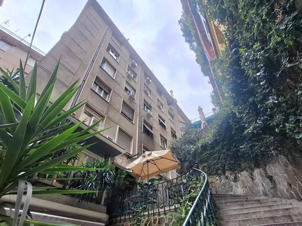 ufficio in vendita a Genova in zona Centro Storico