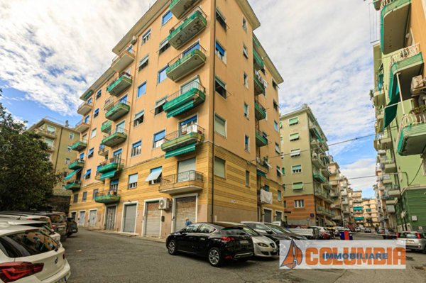 appartamento in vendita a Genova in zona Pegli