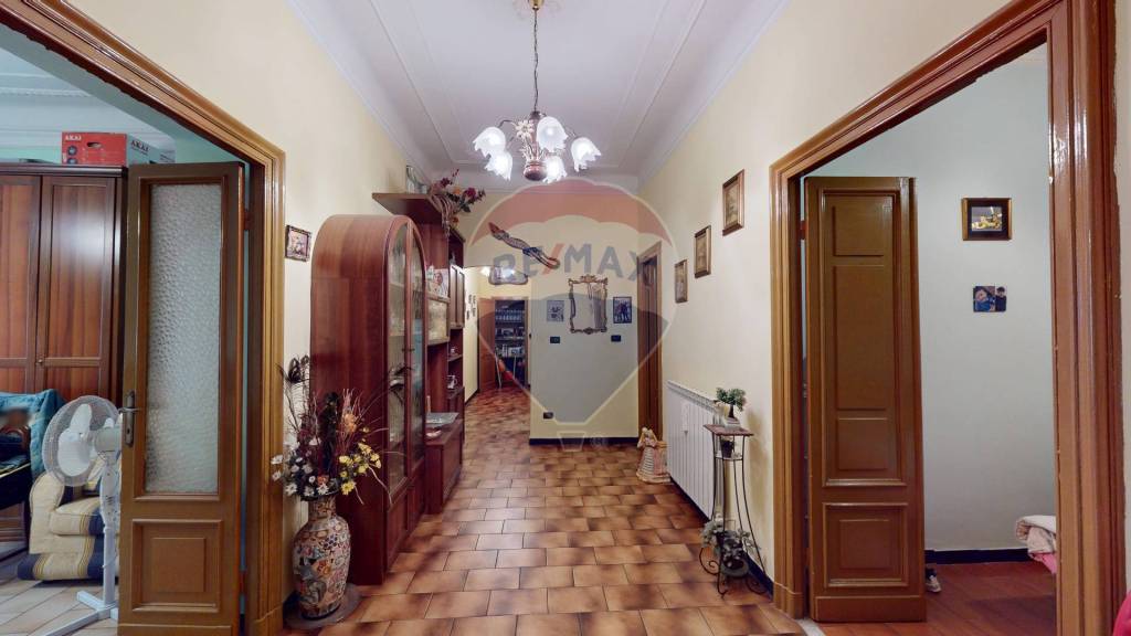appartamento in vendita a Genova in zona Bolzaneto