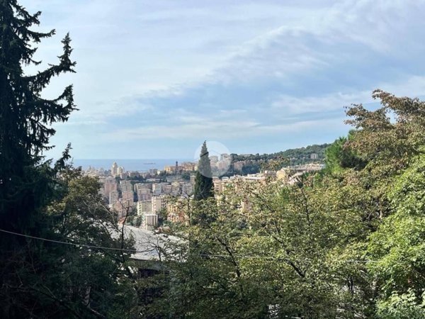 appartamento in vendita a Genova in zona Marassi