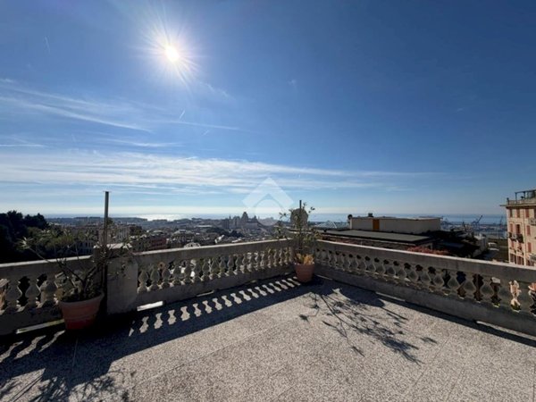 appartamento in vendita a Genova in zona Castelletto