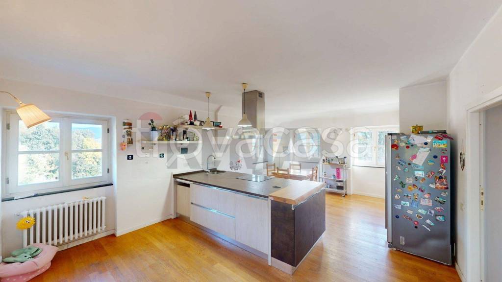 casa indipendente in vendita a Genova in zona Bolzaneto