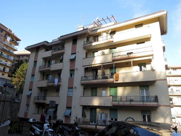 appartamento in vendita a Genova in zona Quezzi