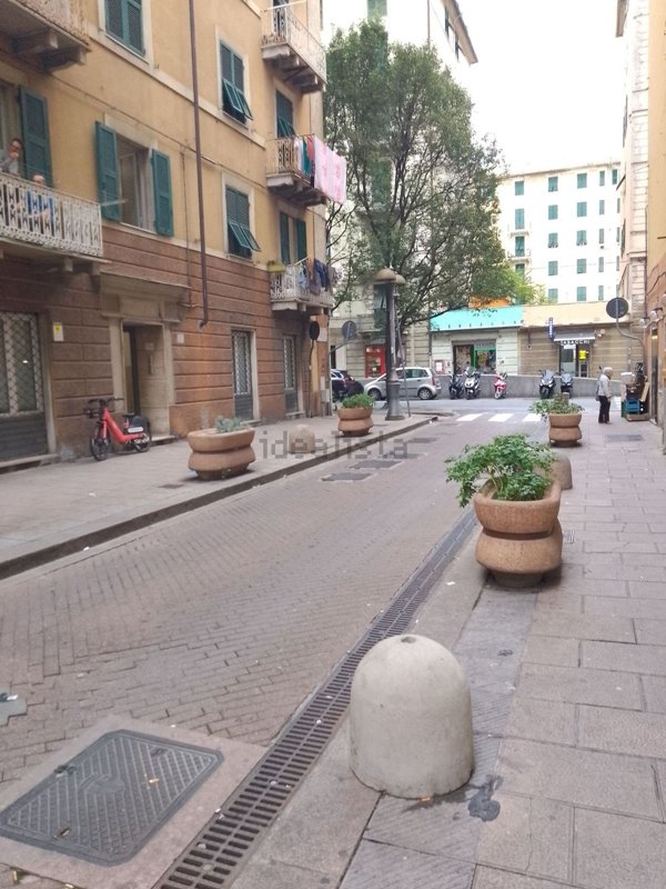 appartamento in vendita a Genova in zona Certosa