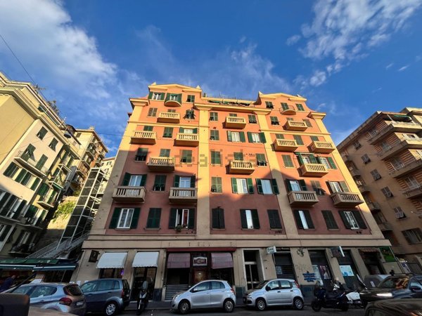 appartamento in vendita a Genova in zona Marassi